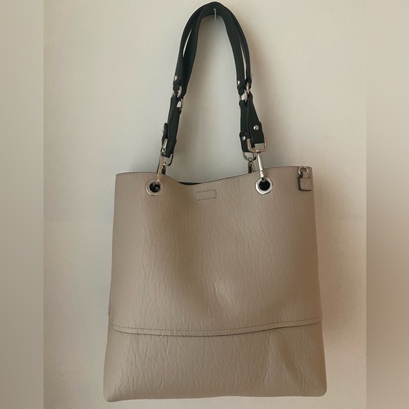Reversible Calvin Klein tote bag - Picture 2 of 7